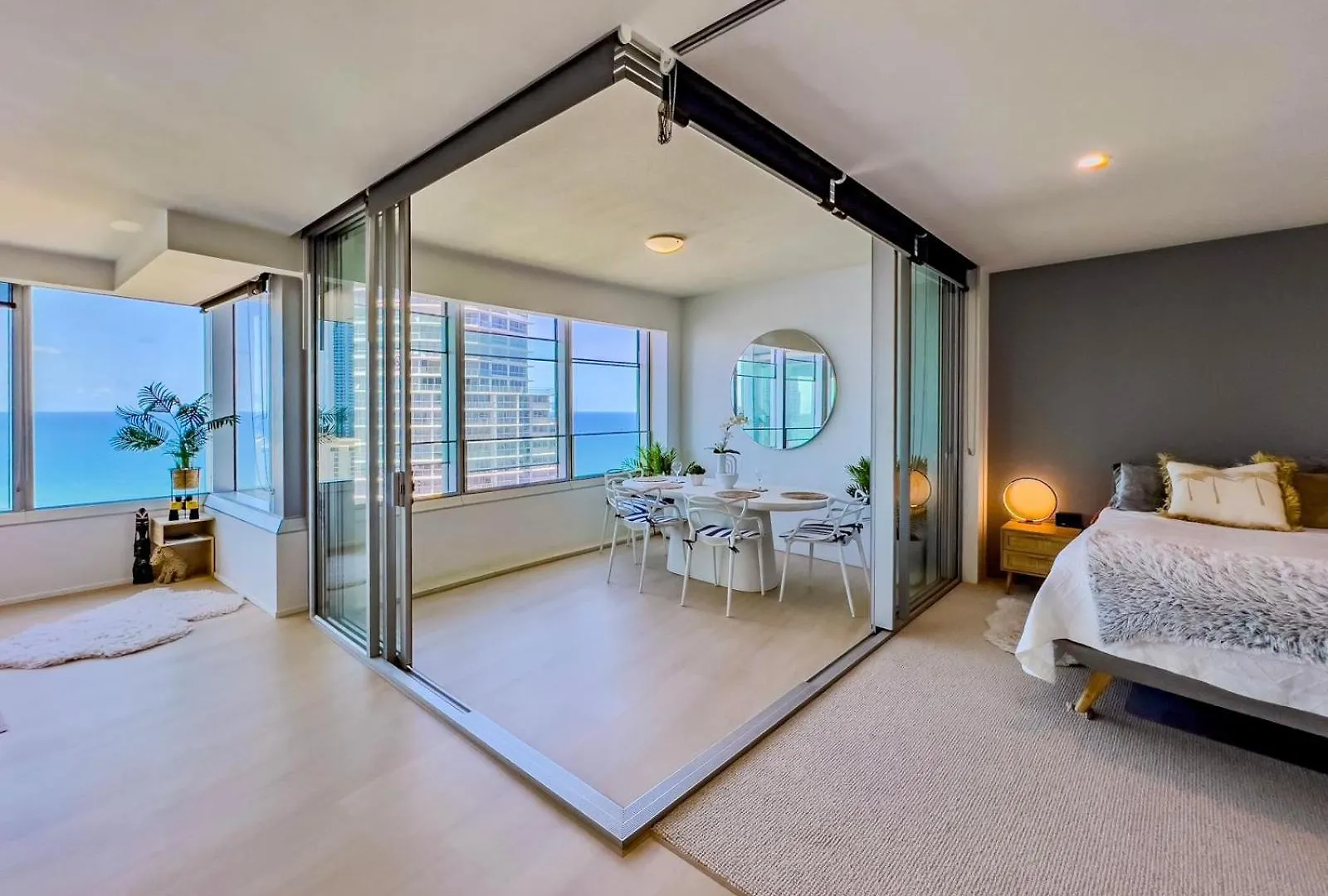 Iconic Q1 Level 35! Apartment Gold Coast